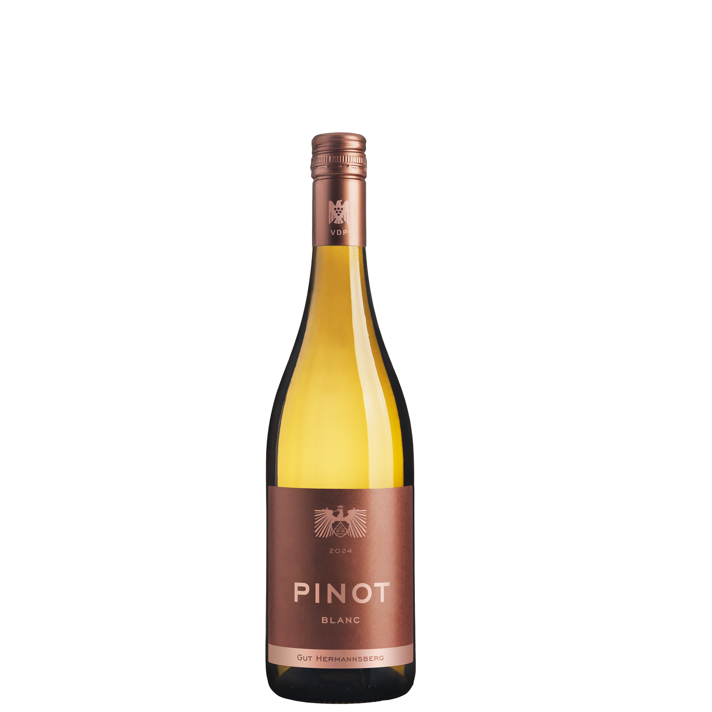 Flasche Gut Hermannsberg Pinot Blanc mit hellgelbem Wein, bronzefarbener Kapsel und braunem Etikett vor weißem Hintergrund.